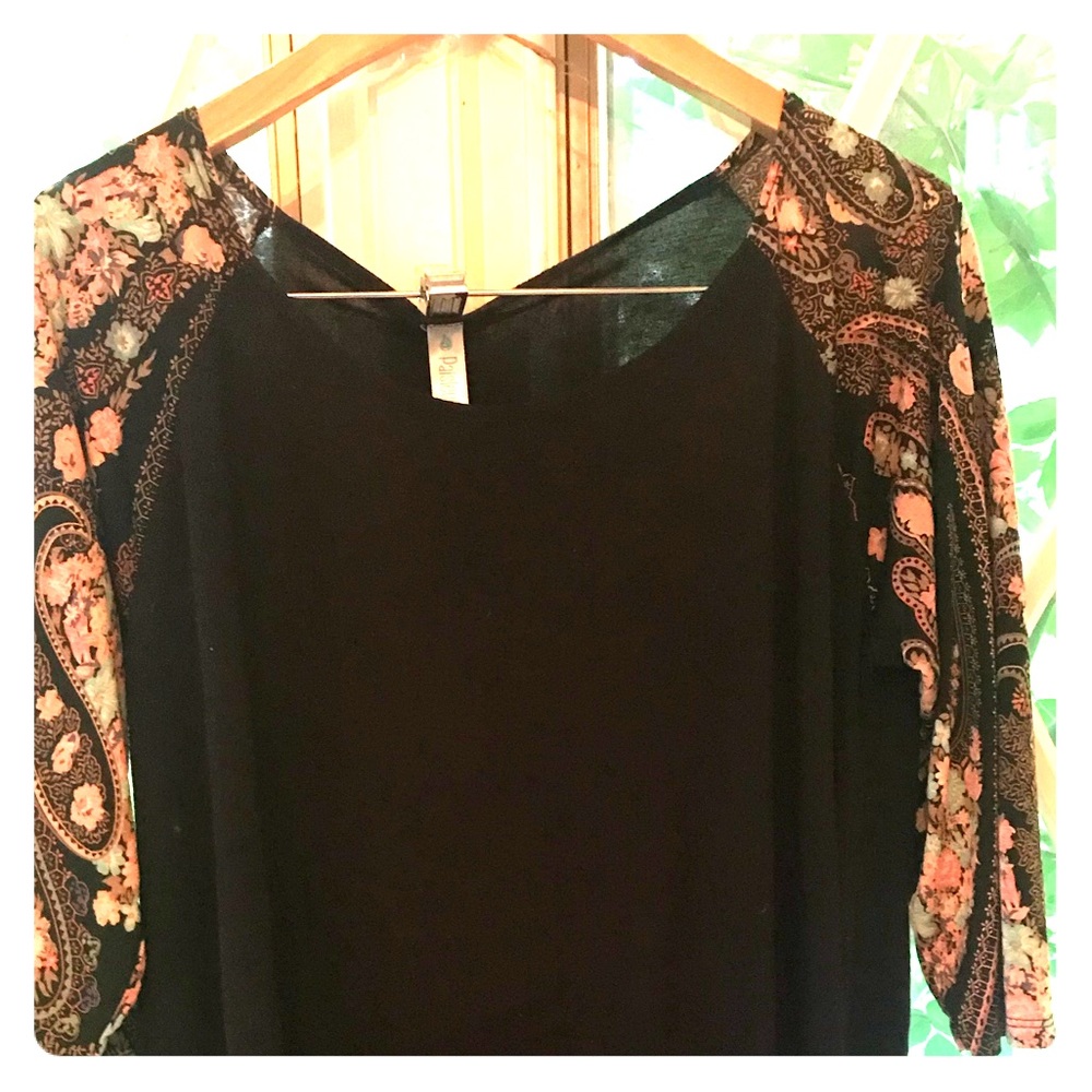 Plus size floral reglan  baseball style  T shirt.
